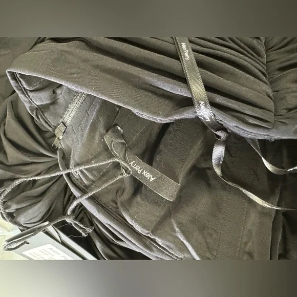 Parton Ruched Strapless Dress With Gloves - Picture 10 of 10